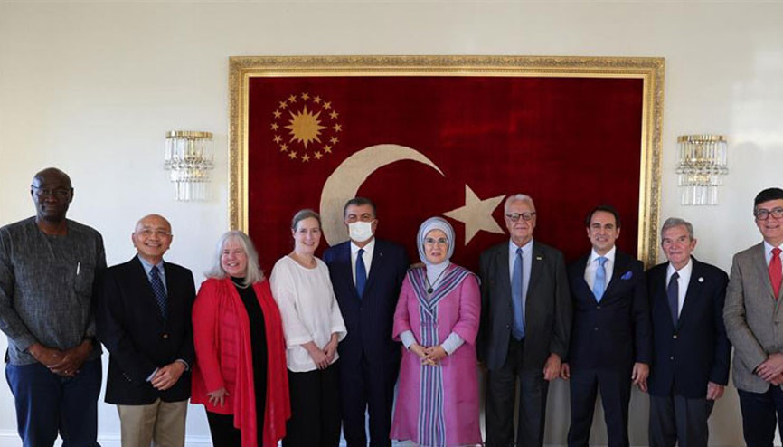 Emine Erdoğan Uluslararası Pediatri Kurumu heyetini kabul etti