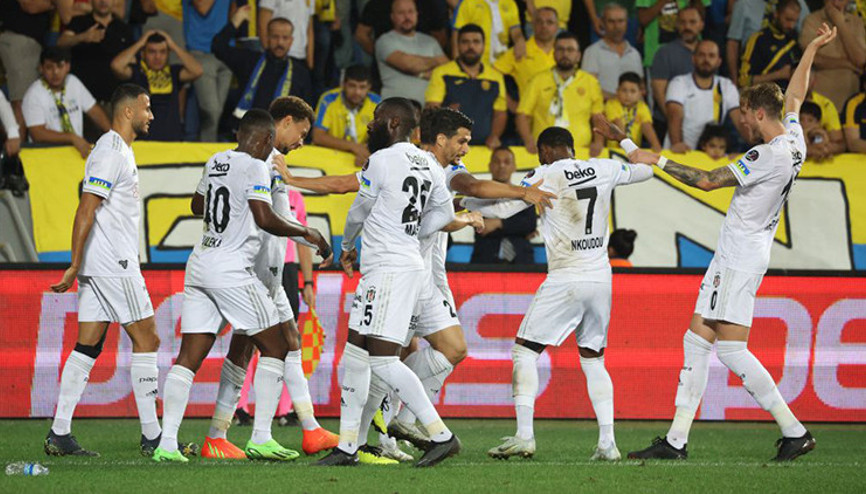 Ankaragücü 2-3 Beşiktaş (Maçın özeti)