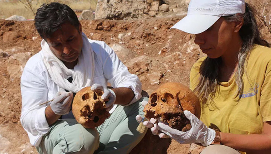 Perre Antik Kentindeki kazılarda 1800 yıllık insan iskeletleri bulundu