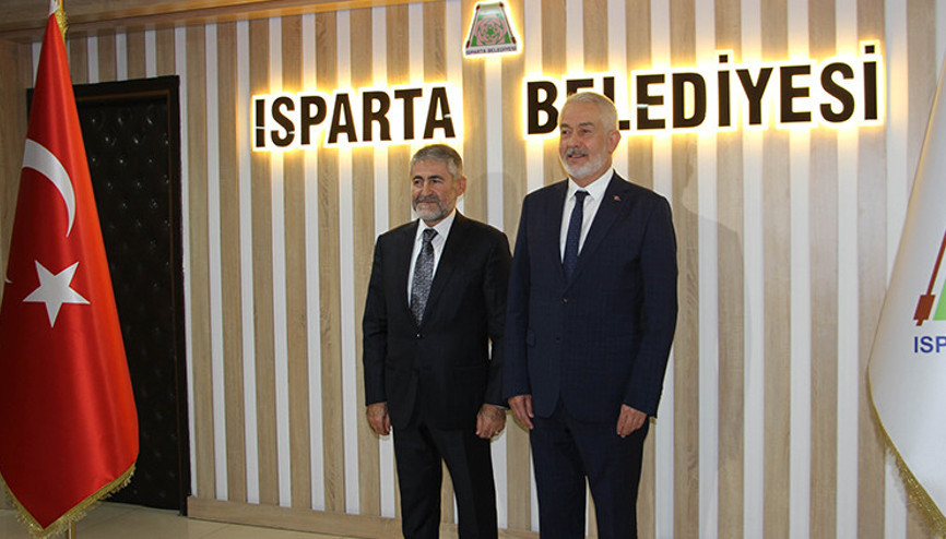 Bakanı Nebati: Paketlerle dar gelirlileri rahatlatacak tedbirleri alıyoruz