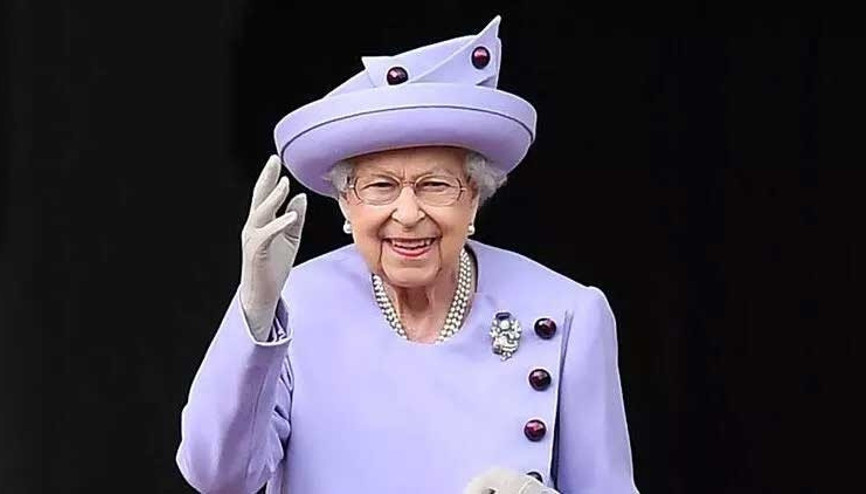 Kraliçe 2. Elizabeth 96 yaşında hayatını kaybetti