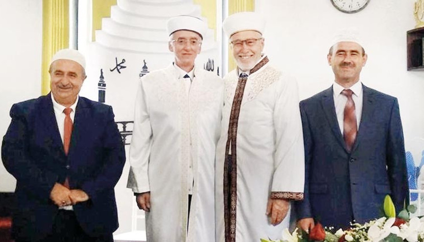 İskeçeliler yeni müftüsünü seçti İskeçeliler yeni müftüsünü seçti