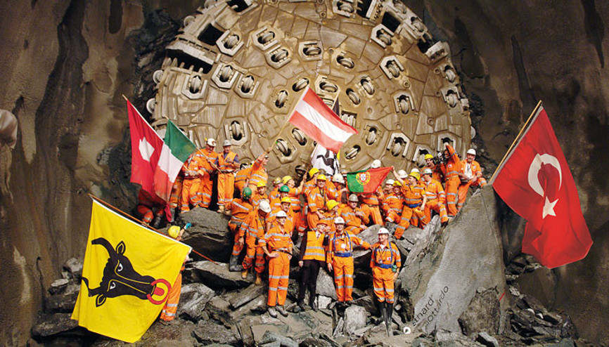 ‘Türk inşaat sektörünün pazar payını arttırıyoruz’