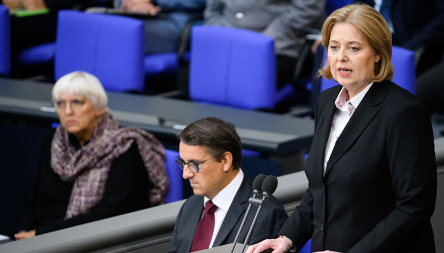 Koalisyonun yardım paketini eleştirdi