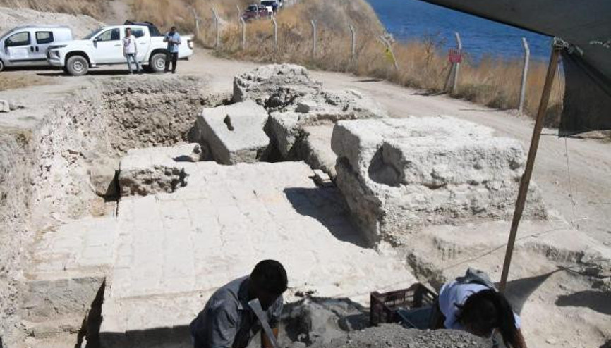 Trakyanın en büyük tiyatrosu Perinthos Antik Kentinde gün yüzüne çıkıyor