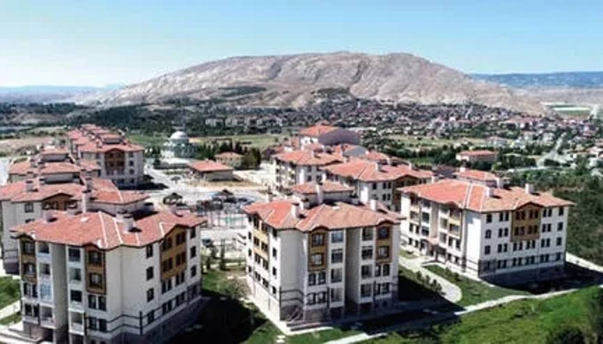 TOKİ başvurusu hangi bankaya yapılacak, başvuru ücreti ne kadar İşte, il ve ilçelere göre 2022 TOKİ başvurusu için banka detayı