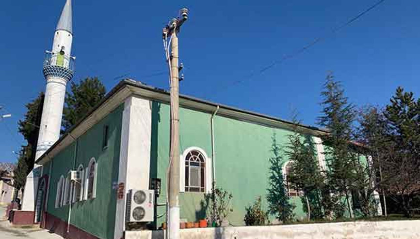 YAĞLI BOYA GALİP GELDİ