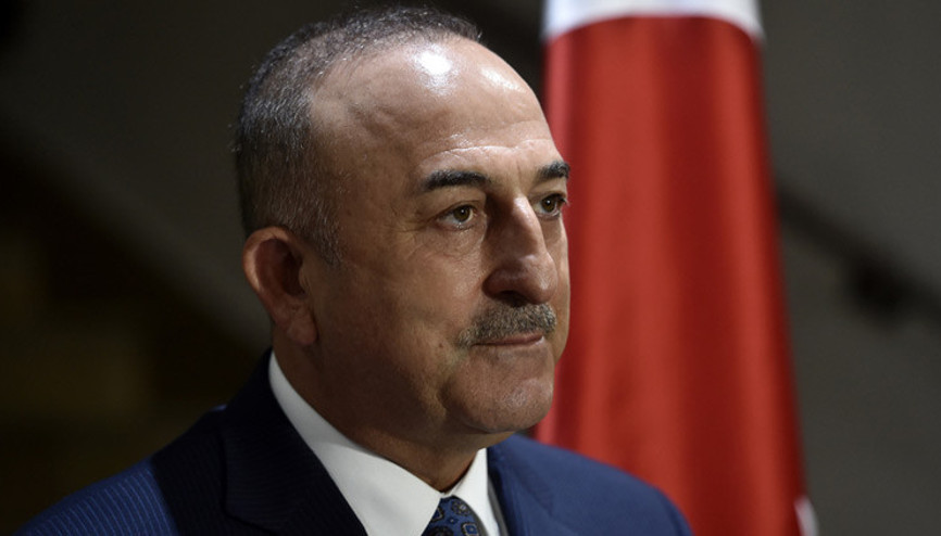 Bakan Çavuşoğlu, Kraliçe II. Elizabethin cenazesine katılmak üzere Londrada