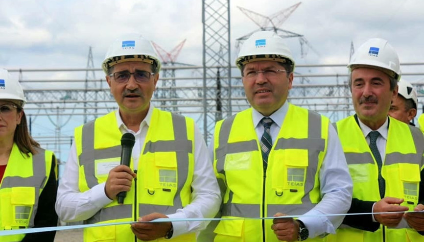 Bakan Dönmez trafo merkezinin açılışını yaptı Bakan Dönmez trafo merkezinin açılışını yaptı