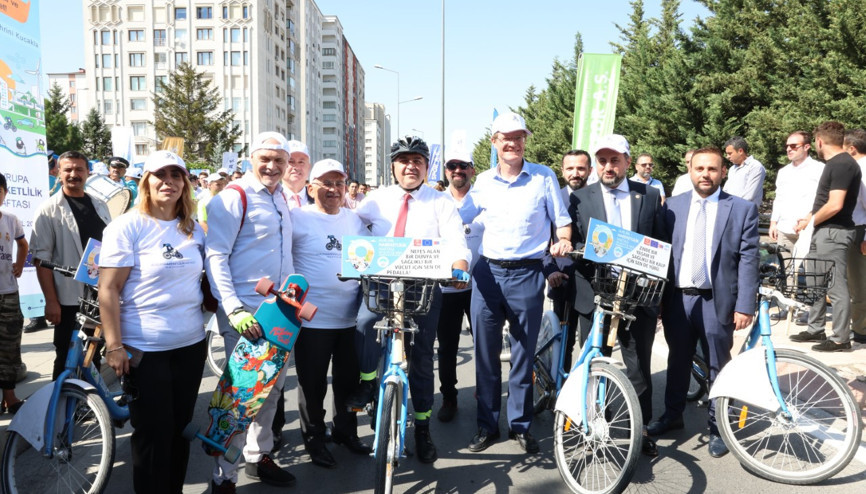 “Karbon sıfır hedefi için  ulaşım metotlarımızı çeşitlendirmeliyiz”