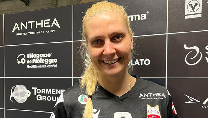 Voleybol gezgini Yelizin 11. durağı Filipinler