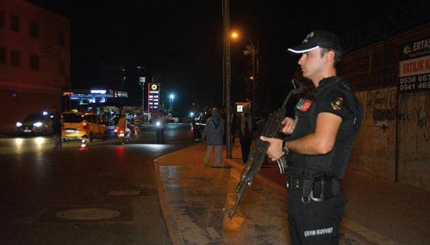 Adanada 2 bin 200 polis ile helikopter destekli huzur uygulaması