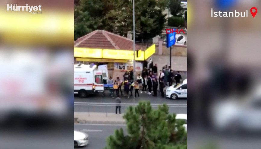 Esenyurtta hırsızlıkla suçladığı müşterilerine ateş etti: 2 yaralı Esenyurtta hırsızlıkla suçladığı müşterilerine ateş etti: 2 yaralı