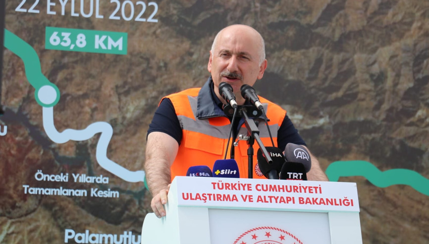 Bakan Karaismailoğlu: Siirtte yol projemizle 82 milyon lira tasarruf sağlayacağız