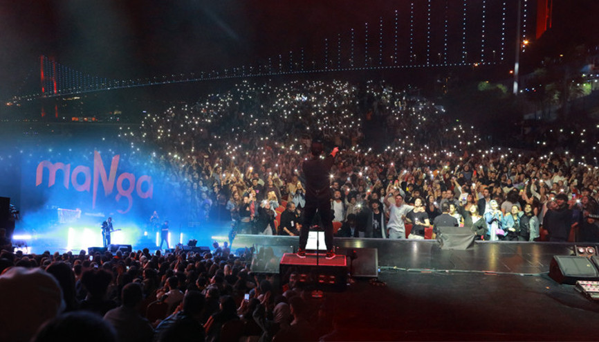 Boğaz’da rock rüzgârı