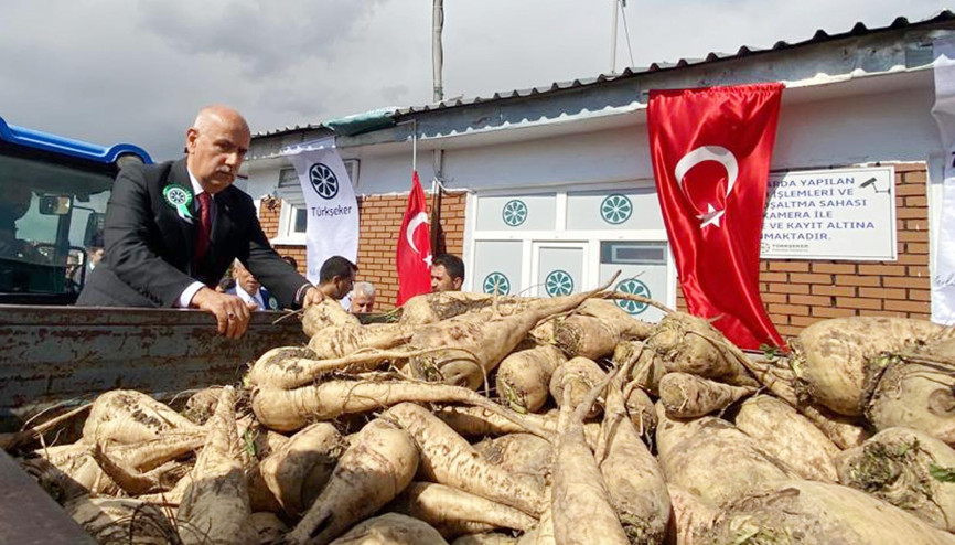 Bakan Kirişci şeker pancarı alım fiyatını açıkladı Bakan Kirişci şeker pancarı alım fiyatını açıkladı