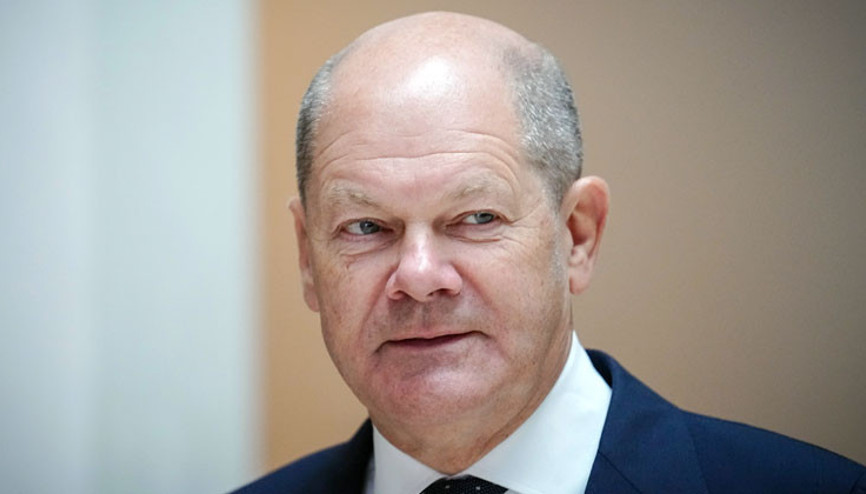Scholz da koronavirüse yakalandı
