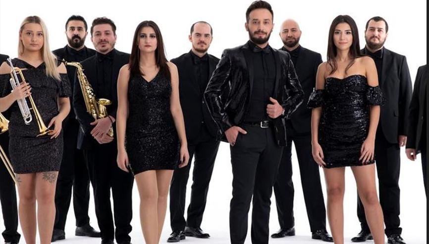 Ücretsiz konserlerde ünlü isimler