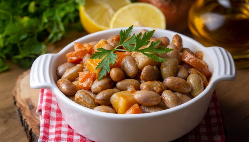 MasterChef pilaki nasıl yapılır, malzemeleri neler İşte barbunya pilaki tarifi ve adım adım yapımı MasterChef pilaki nasıl yapılır, malzemeleri neler İşte barbunya pilaki tarifi ve adım adım yapımı