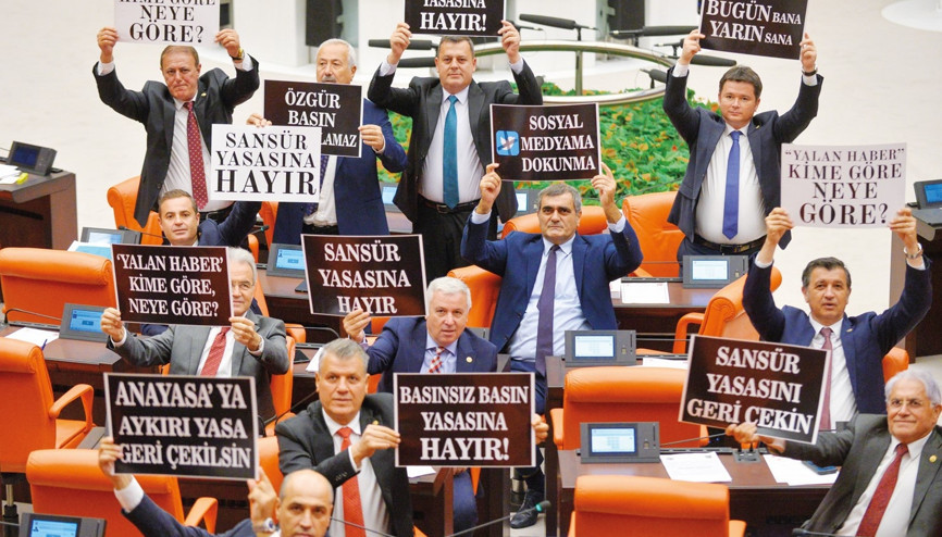 Sosyal medya  görüşmeleri başladı