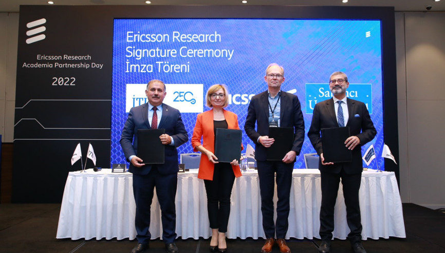 Üniversitelerle iş birliği kutlaması