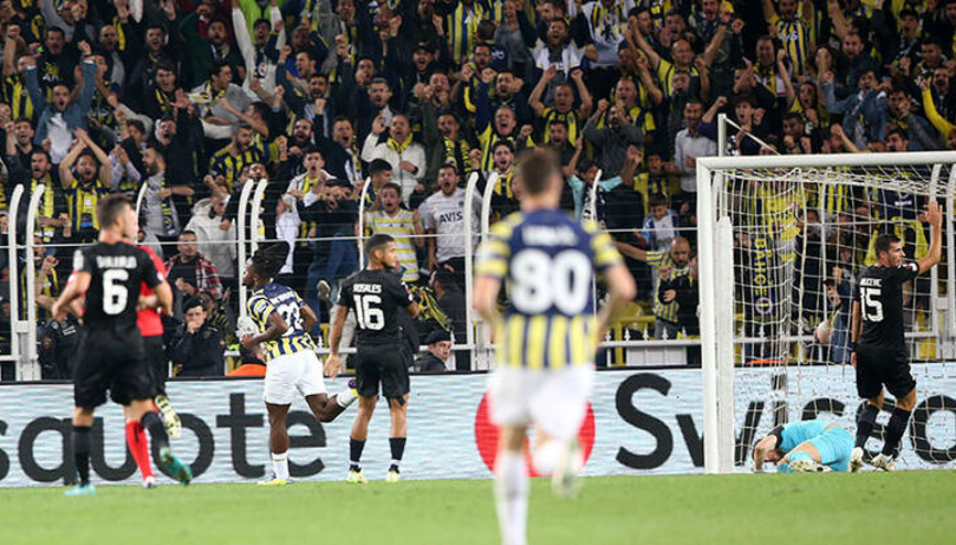 AEK Larnaca-Fenerbahçe maçı ne zaman saat kaçta hangi kanalda Fenerbahçe maçı şifreli mi İşte maçın canlı yayın izleme bilgisi
