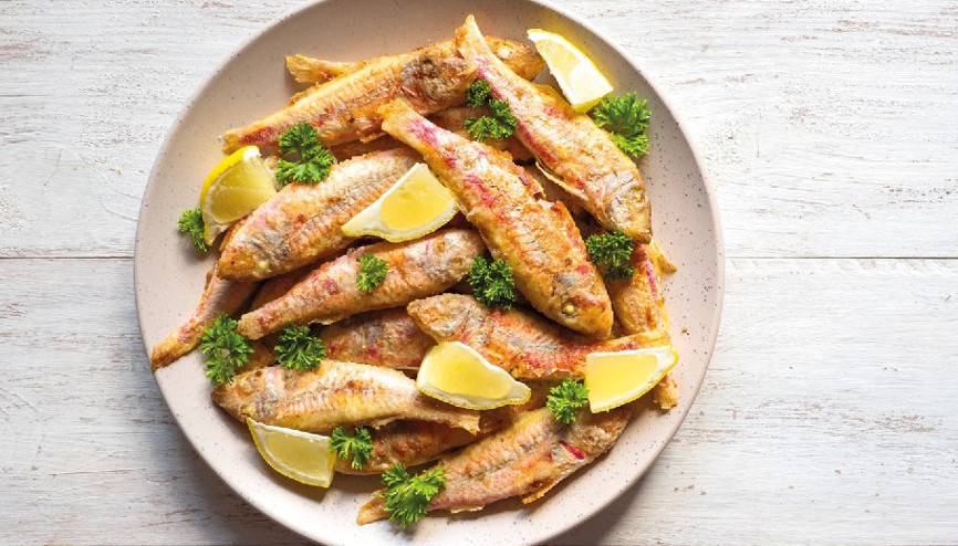 O bir assolist, kırmızılar içinde...