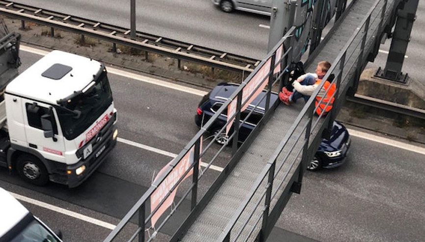 İklim aktivistleri yine yol kapattı