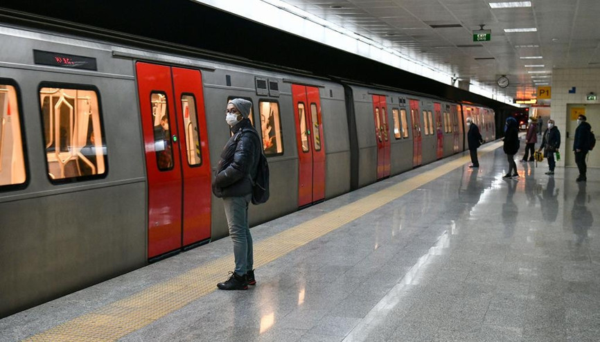 Görme engelliye Ankaray refakati