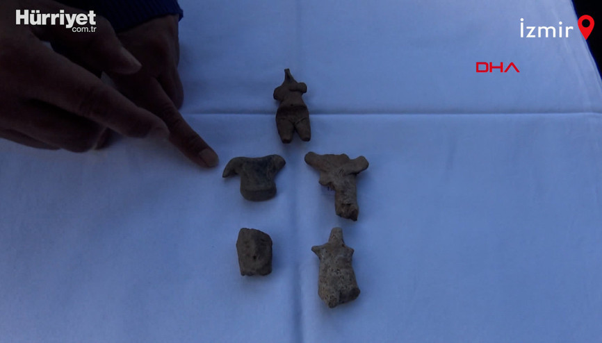 Ulucak Höyüğünde kötülükleri yok etmesi için kırıldığı sanılan insan figürleri bulundu