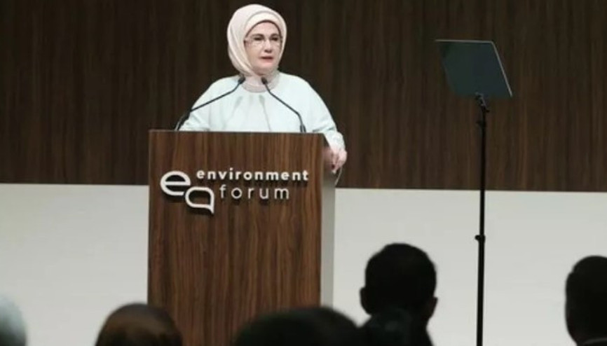 Emine Erdoğan: Çevre sorunlarının çözümünde medyanın apayrı bir rolü ve önemi var Emine Erdoğan: Çevre sorunlarının çözümünde medyanın apayrı bir rolü ve önemi var