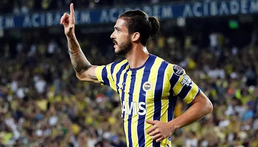 Fenerbahçede Gustavo Henriquenin sözleşmesindeki özel madde ortaya çıktı Bonservisi alınıyor...