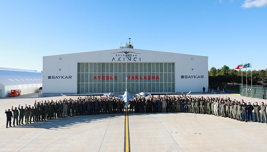 Türk, Azerbaycanlı ve Pakistanlı AKINCI operatörleri mezun oldu