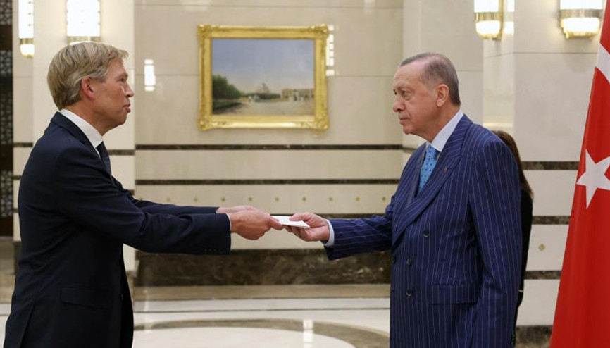 Cumhurbaşkanı Erdoğan, Büyükelçilerin güven mektuplarını kabul etti Cumhurbaşkanı Erdoğan, Büyükelçilerin güven mektuplarını kabul etti