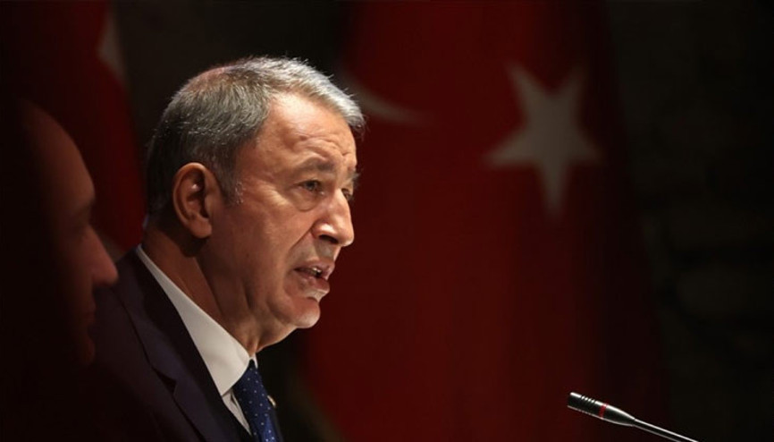 Bakan Akar’dan İngiltere Savunma Bakanı Wallace’ye kutlama