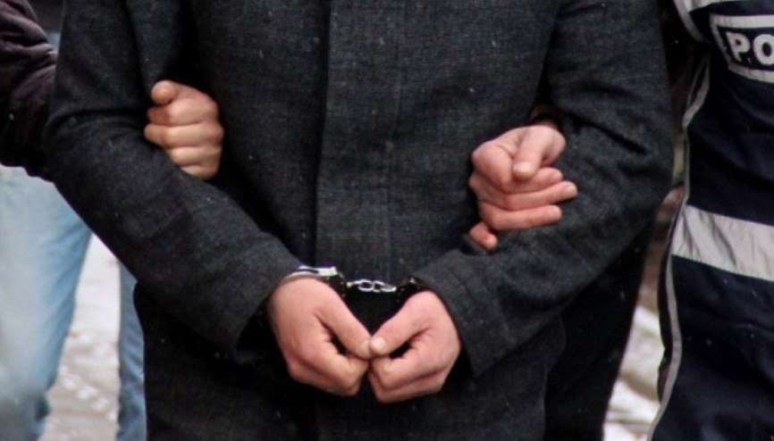 CHP ilçe binasına molotofkokteyli atan şahıs tutuklandı