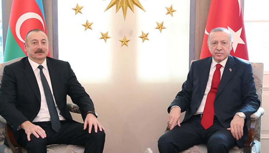 İlham Aliyev Cumhurbaşkanı Erdoğanı arayarak Soçi görüşmesi hakkında bilgi verdi