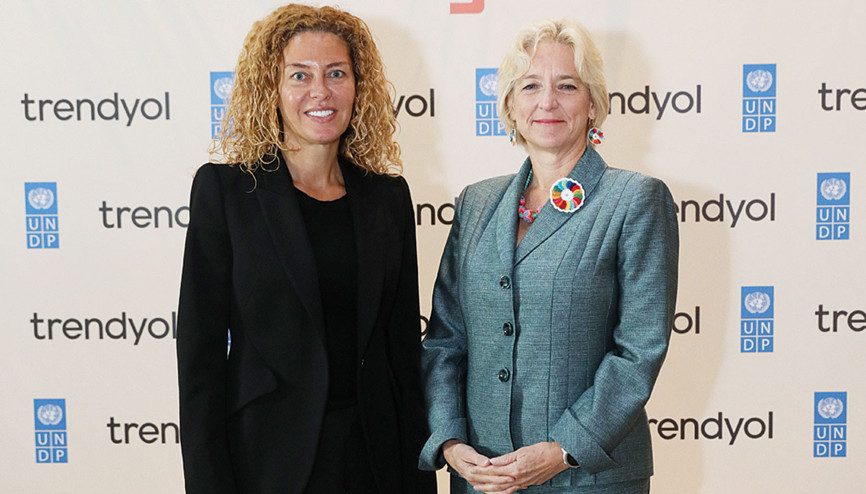 Dijital uçurum ‘yarının köyleri’ ile kapanacak