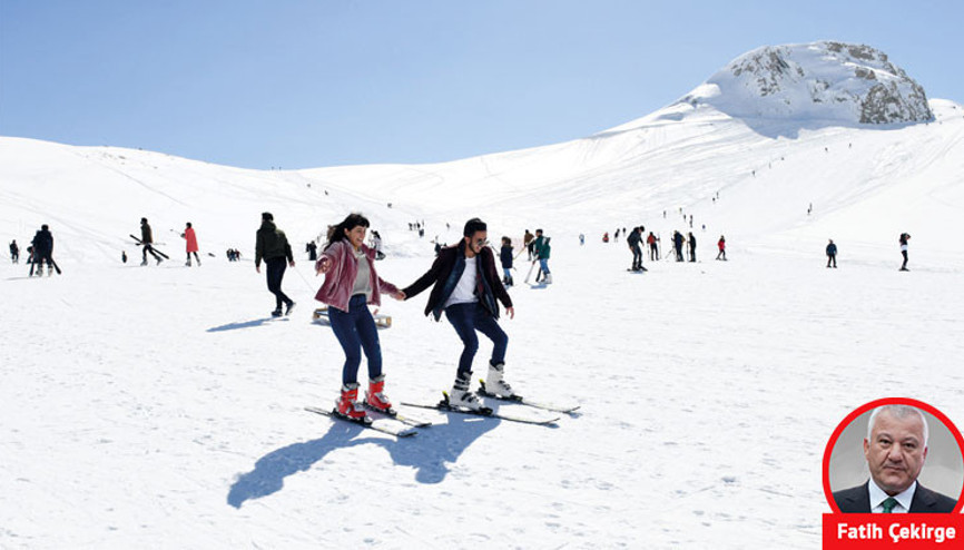 Teröristlerin eğitim yaptığı dağlarda bakın neler oluyor