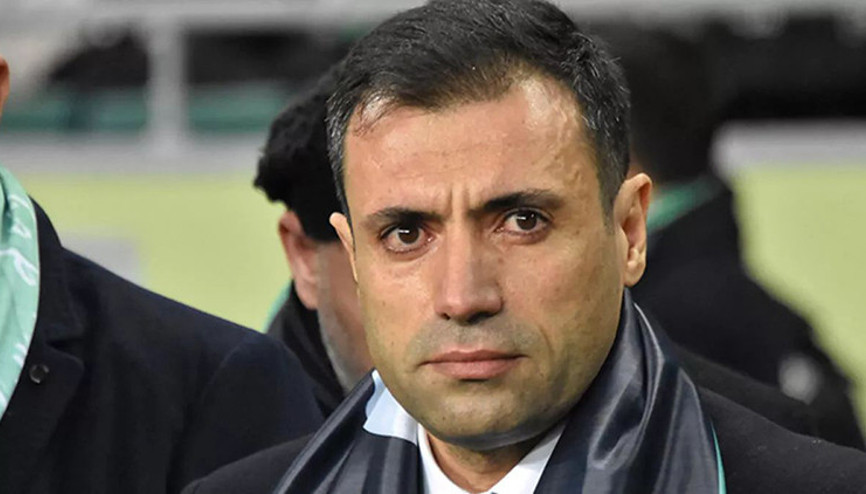 Konyaspor Başkanı Fatih Özgökçen: Hakemlerin standardı yakalaması lazım Konyaspor Başkanı Fatih Özgökçen: Hakemlerin standardı yakalaması lazım