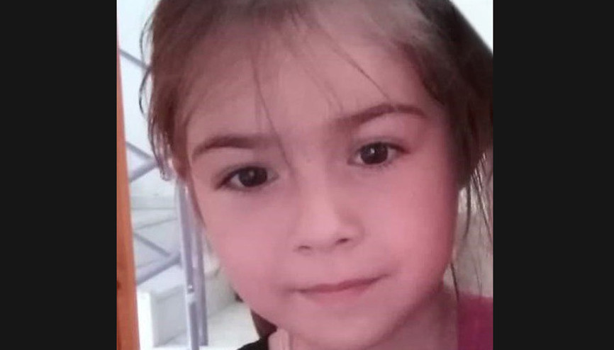 Bazanın altında kalan küçük çocuk hayatını kaybetti