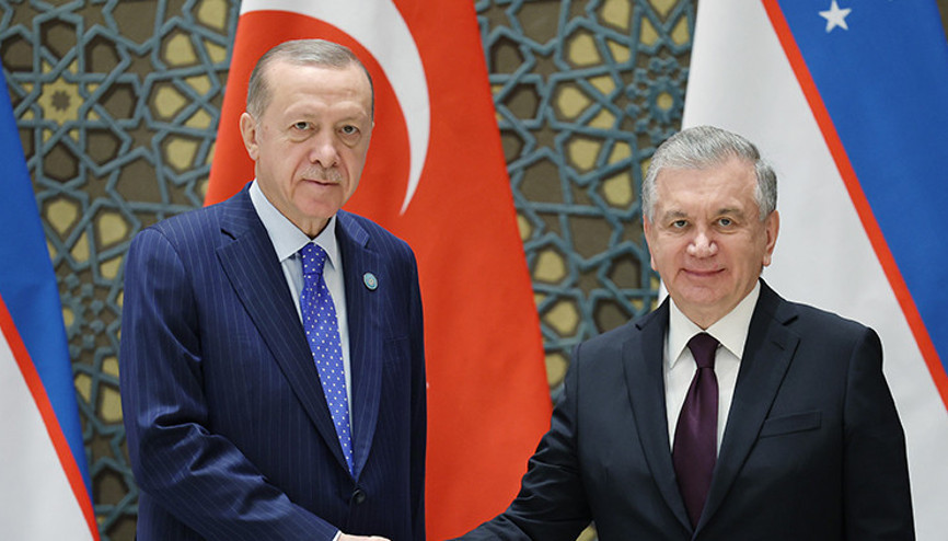 Cumhurbaşkanı Erdoğan, mevkidaşı Mirziyoyev ile görüştü
