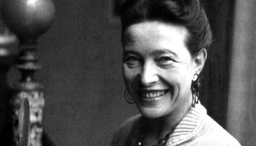 Simone de Beauvoir doğulmaz, olunur