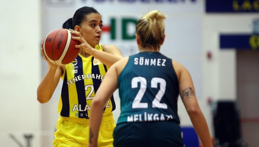 Fenerbahçe Alagöz Holding, Kayseride farklı kazandı