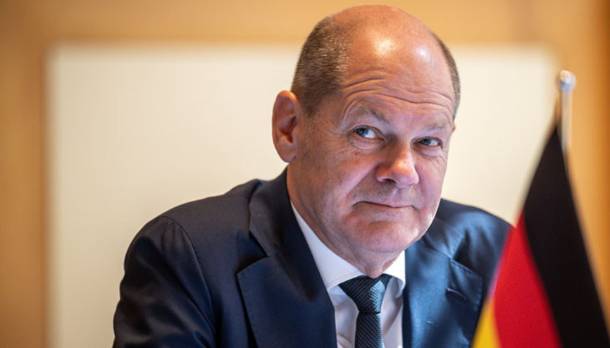 Scholz İran’a ateş püskürdü: ‘Siz nasıl bir hükümetsiniz’