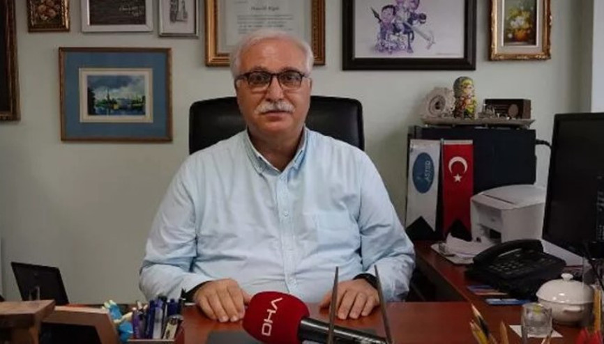 Bilim Kurulu Üyesi Prof. Dr. Tevfik Özlü: Öksürük ve balgam alarmdır Bilim Kurulu Üyesi Prof. Dr. Tevfik Özlü: Öksürük ve balgam alarmdır