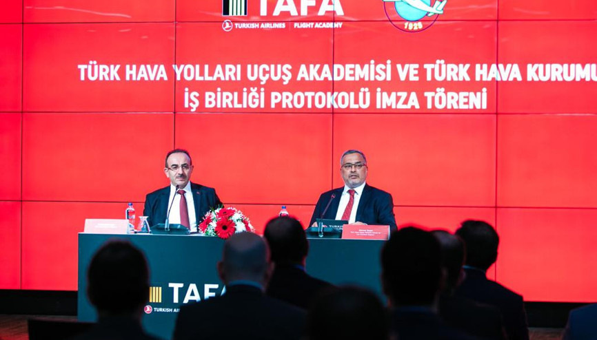 Türk Hava Yolları Uçuş Akademisi ve Türk Hava Kurumu arasında iş birliği