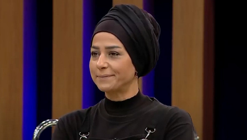 MasterChef Esra kimdir, kaç yaşında Eski yarışmacı Esra Tokelli, konuk olarak programda