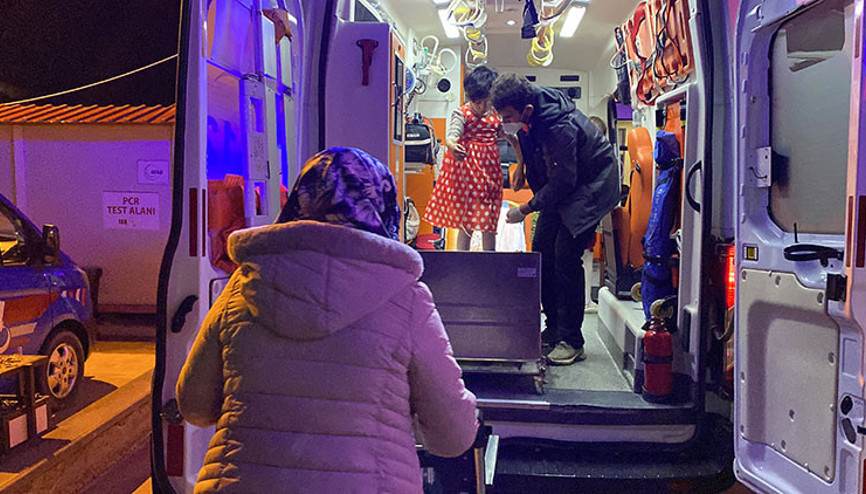 Düğün salonunda gaz sızıntısı 70 kişi zehirlendi