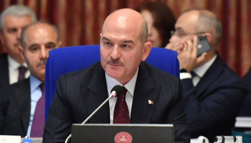 Bakan Soylu: Haftaya belediyelerin terör örgütlerine nasıl peşkeş çekildiğini açıklayacağım Bakan Soylu: Haftaya belediyelerin terör örgütlerine nasıl peşkeş çekildiğini açıklayacağım